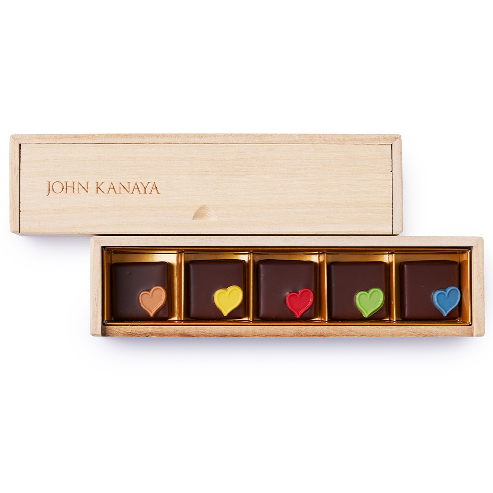 LUXURY BONBON JOHN KANAYA 55