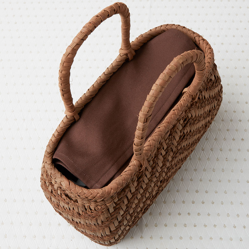 山ぶどう籠バッグ 三つ編み交差網代編み: ファッション雑貨・小物 