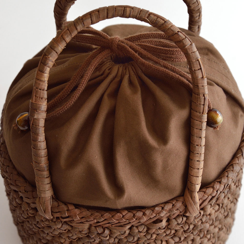 山ぶどう籠バッグ 花編み丸型: ファッション雑貨・小物 | スイーツ 