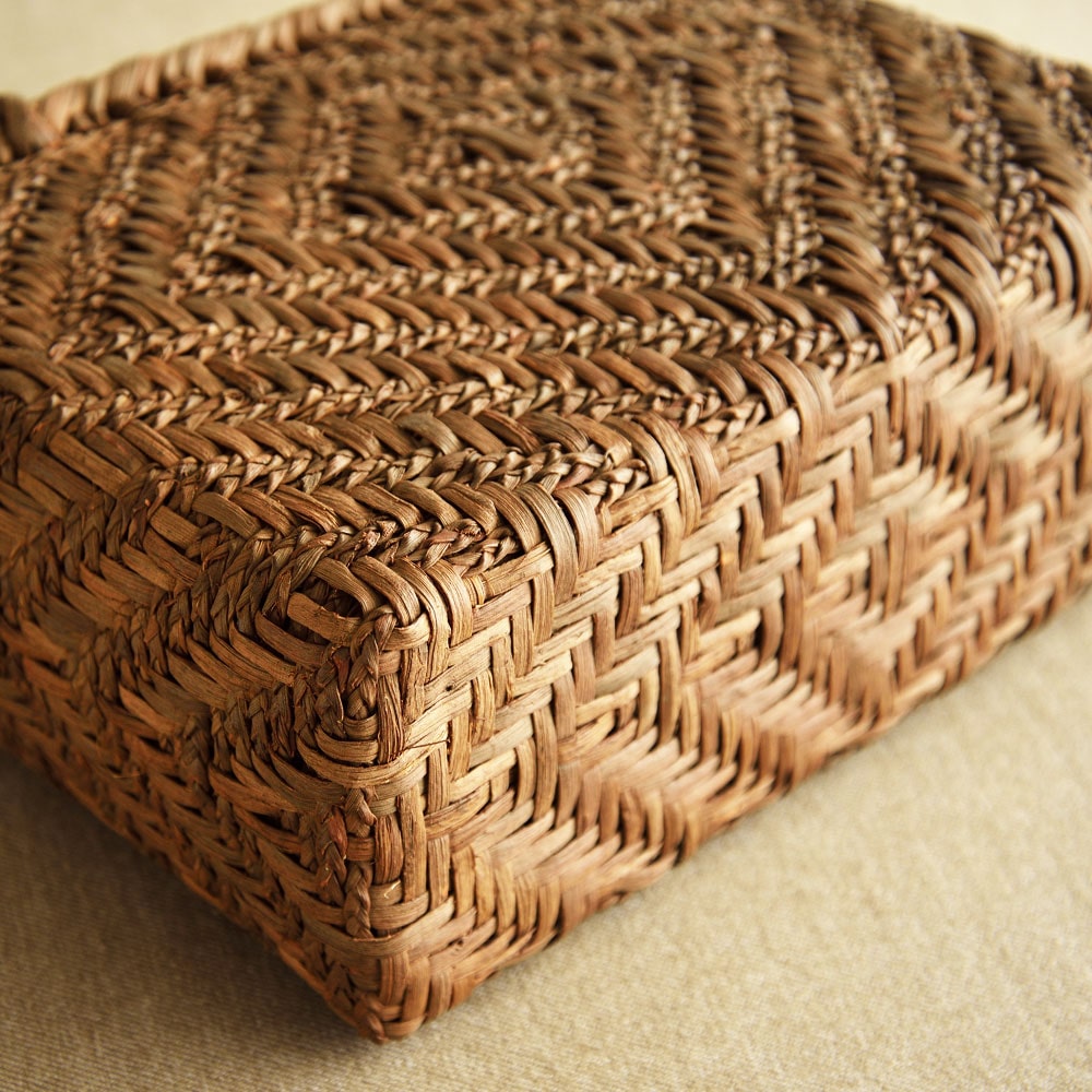 山ぶどう籠バッグ 三つ編み菱形網代編み: ファッション雑貨・小物 