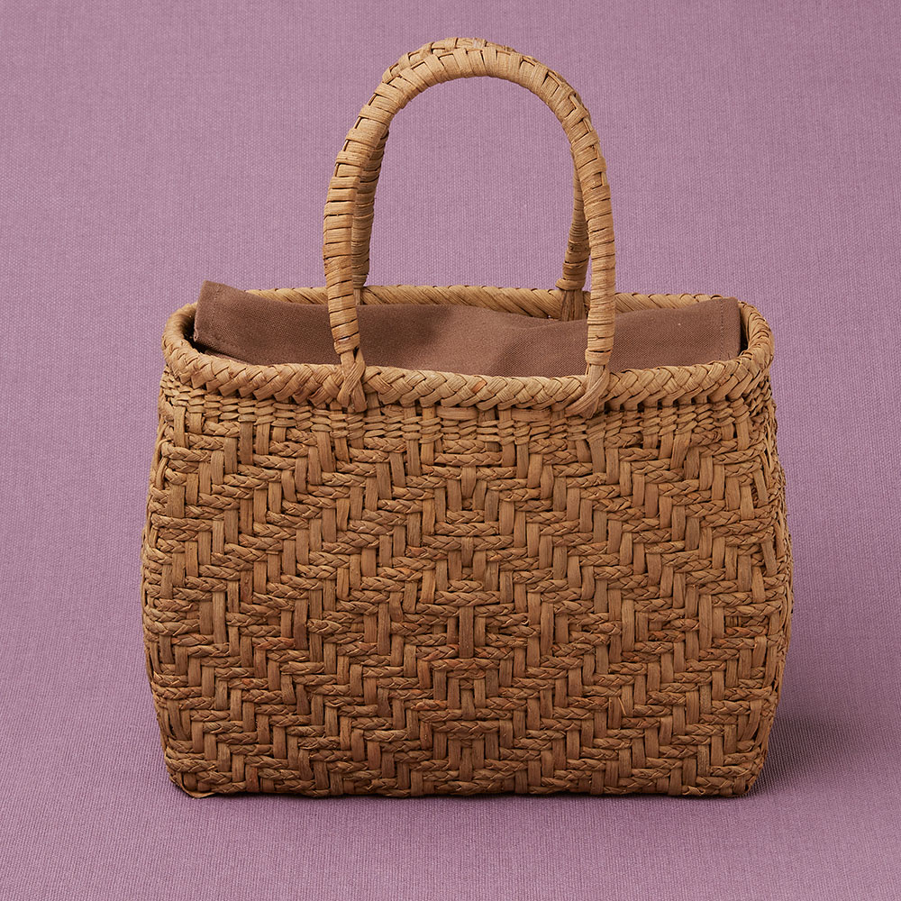 山ぶどう籠バッグ 三つ編み菱形網代(小): ファッション雑貨・小物 