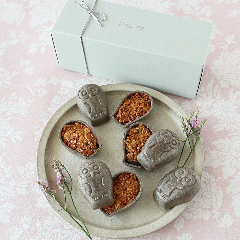 チョコフクロウのフロランタン 8個 スイーツ 洋菓子 スイーツ グルメ ギフトの通販は 婦人画報のお取り寄せ