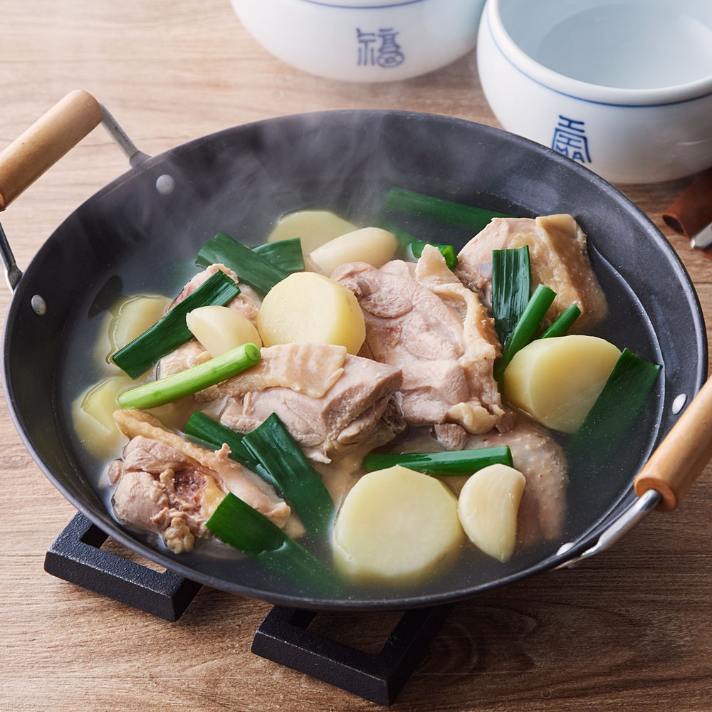 地鶏丹波黒どりのタッカンマリ 2人前: 惣菜・ご飯のお供・おつまみ | スイーツ・グルメ・ギフトの通販は【婦人画報のお取り寄せ】