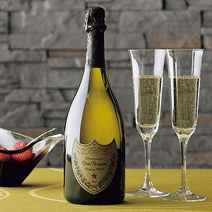 ドン ペリニヨン シャンパーニュ 飲み物 お酒 スイーツ グルメ ギフトの通販は 婦人画報のお取り寄せ ドン ペリニヨン シャンパーニュ 飲み物 お酒 スイーツ グルメ ギフトの通販は 婦人画報のお取り寄せ